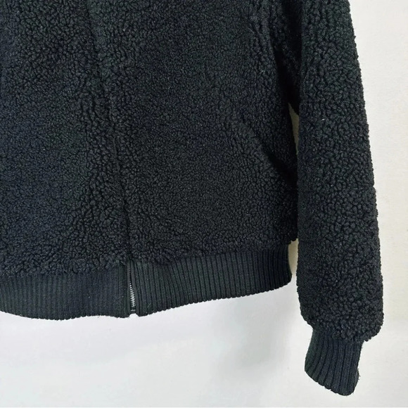 Banana Republic Sherpa  Bomber Jacket Black Color - Picture 6 of 16